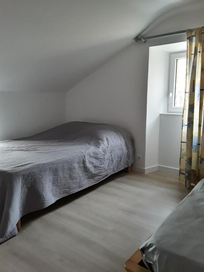 Gite Le Jaya Saint-Georges-de-Luzençon Eksteriør bilde